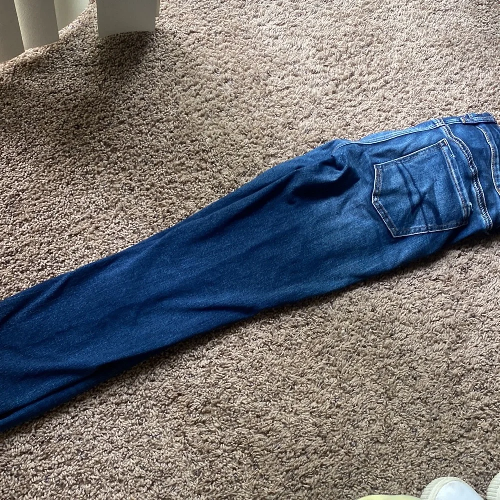 Jeans - Picture 2 of 3